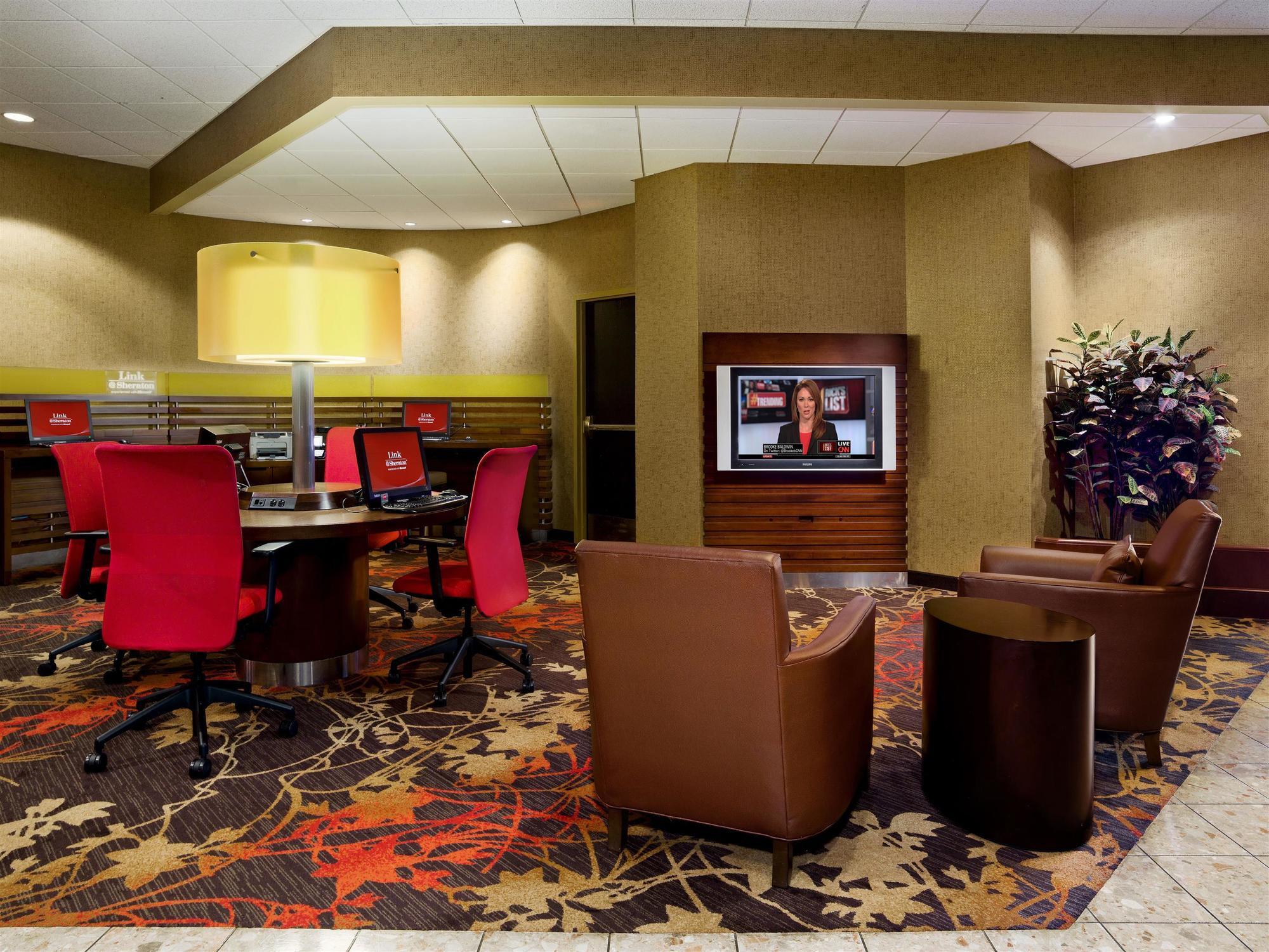 Sheraton Springfield Monarch Place Hotel Exterior foto
